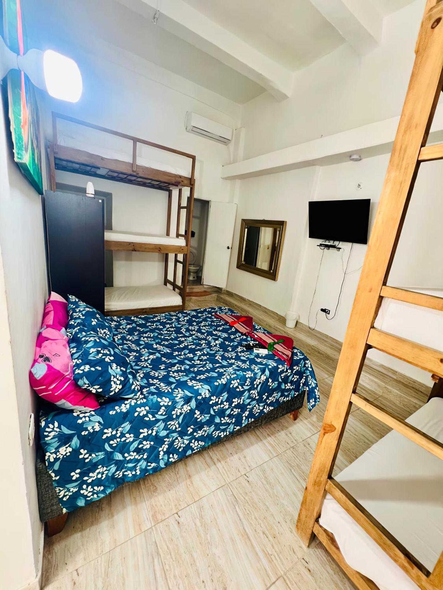 Hostal Badillo Sv Cartagena المظهر الخارجي الصورة